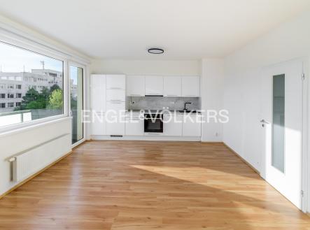 Pronájem bytu, 2+kk, 48 m²