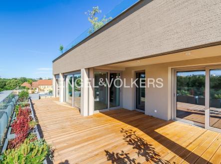 Pronájem bytu, 4+kk, 98 m²