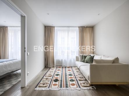 Pronájem bytu, 2+kk, 47 m²