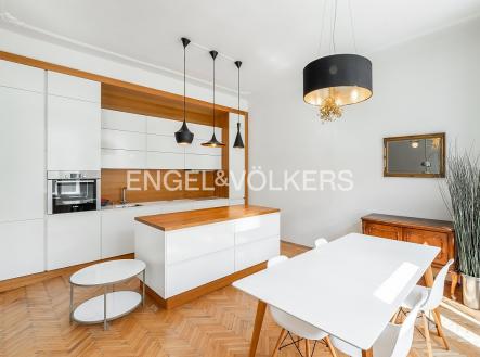 Pronájem bytu, 3+kk, 100 m²