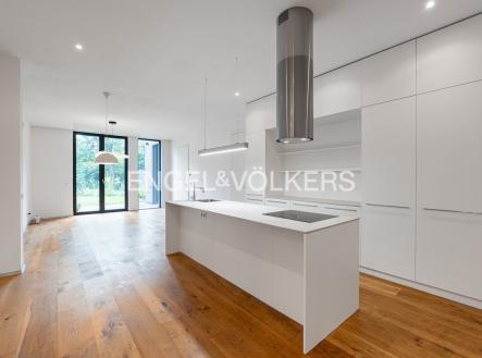 Pronájem bytu, 2+kk, 91 m²