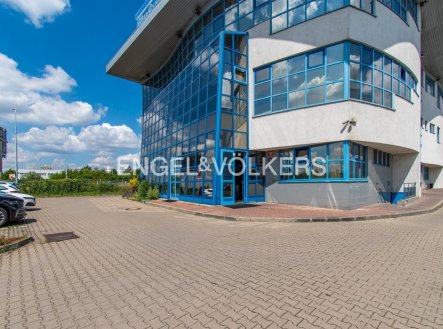 Prostorné kanceláře na Hostivaři