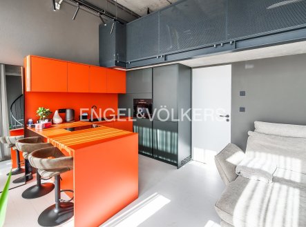 Prodej bytu, 1+kk, 56 m²