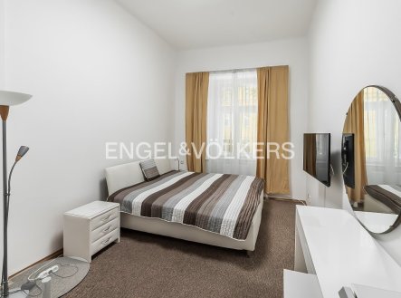 Pronájem bytu, 3+1, 103 m²