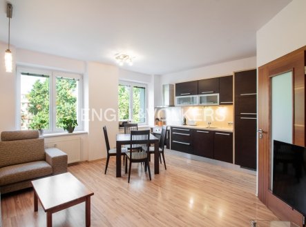 Prodej bytu, 2+kk, 59 m²