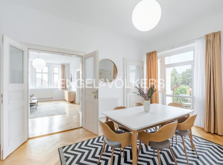 Pronájem bytu, 4+1, 118 m²
