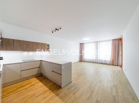 Prodej bytu, 3+kk, 92 m²