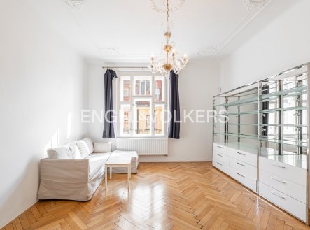 Pronájem bytu, 2+kk, 47 m²