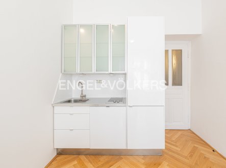 Pronájem bytu, 2+kk, 47 m²