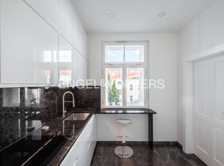 Prodej bytu, 3+kk, 87 m²