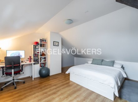 Pronájem bytu, 2+kk, 53 m²