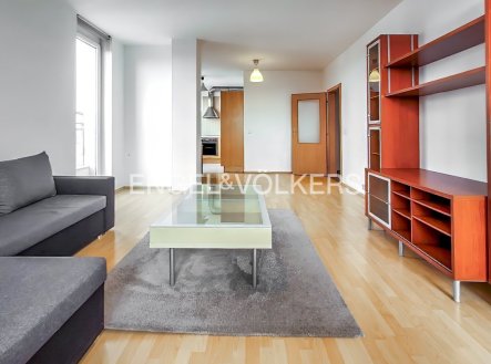 Pronájem bytu, 2+kk, 85 m²