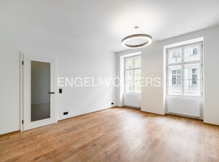 Pronájem bytu, 2+kk, 50 m²