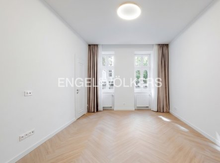 Pronájem bytu, 3+kk, 121 m²