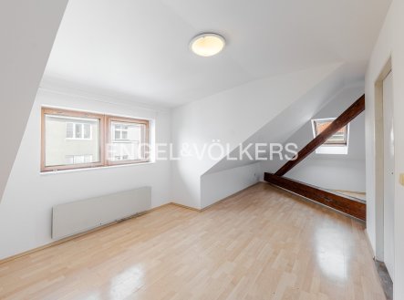 Pronájem bytu, 1+1, 43 m²