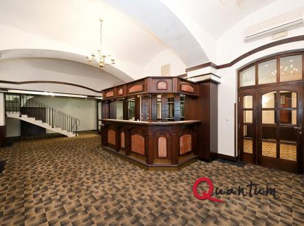 Prodej - obchodní prostor, 149 m²