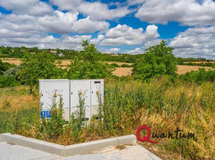 Prodej pozemku pro bydlení, 2 715 m²