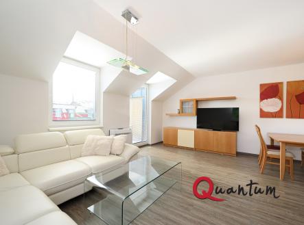 Pronájem bytu, 3+kk, 77 m² obrázek