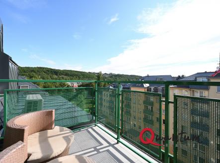 Pronájem bytu, 3+kk, 77 m²