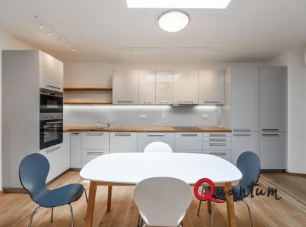 Pronájem bytu, 2+kk, 57 m²