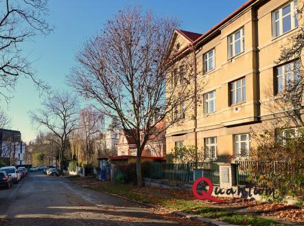 Prodej bytu, 3+1, 98 m²