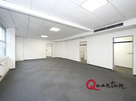 Pronájem kanceláře, 86 m²