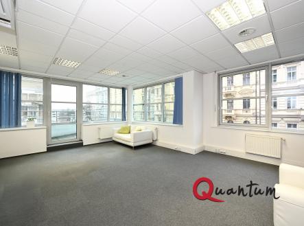 Pronájem kanceláře, 32 m²