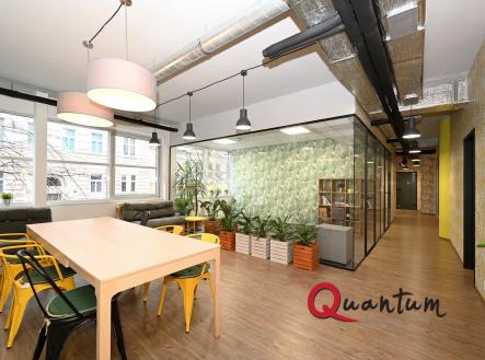 Pronájem kanceláře, 138 m²