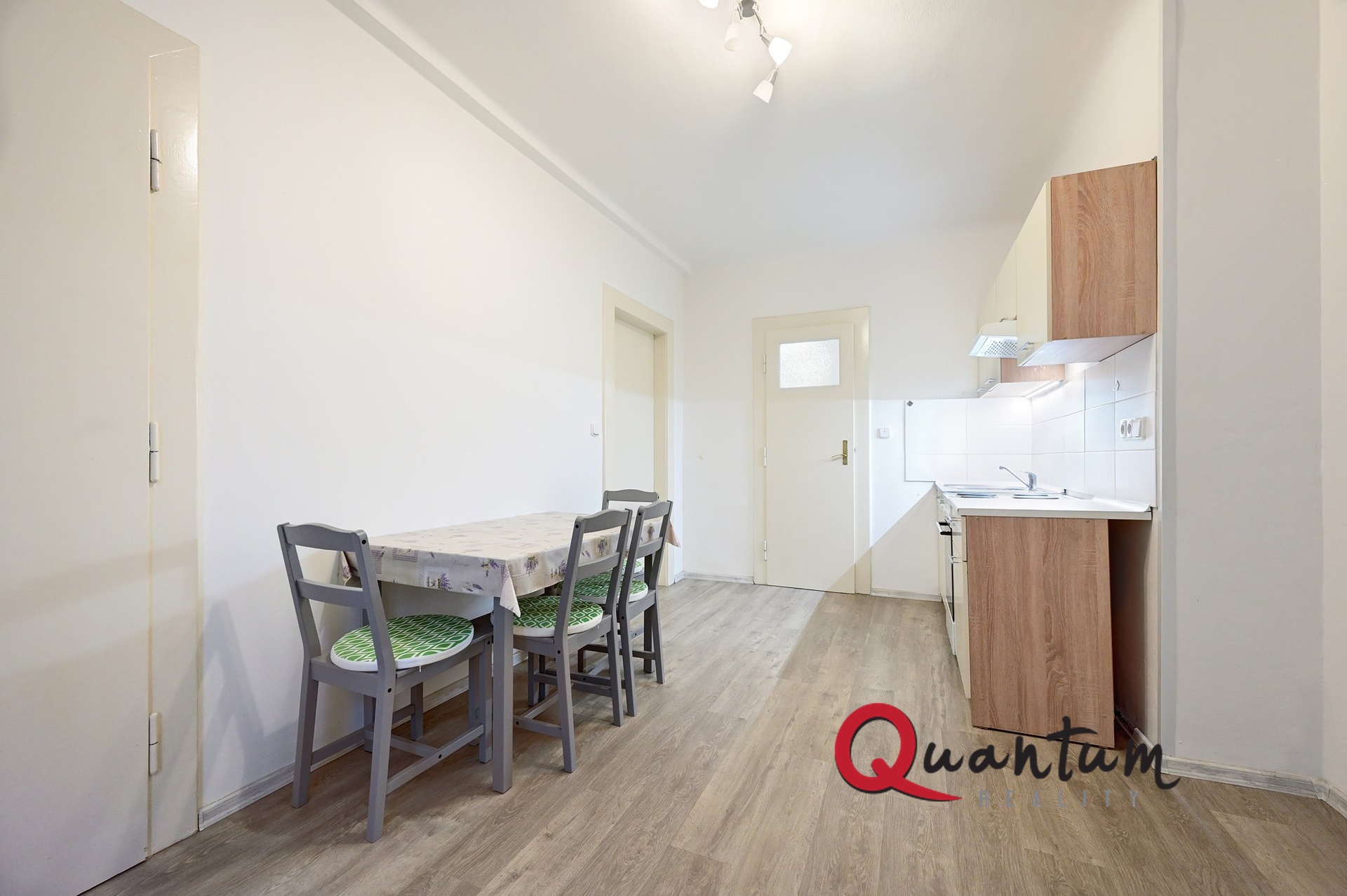 DSC_9487_00001And3more_Fusion-Natural