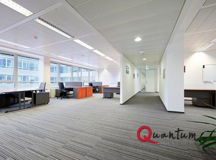 Pronájem kanceláře, 503 m²