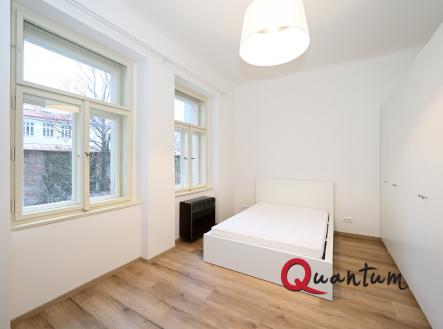 Pronájem bytu, 1+1, 39 m²