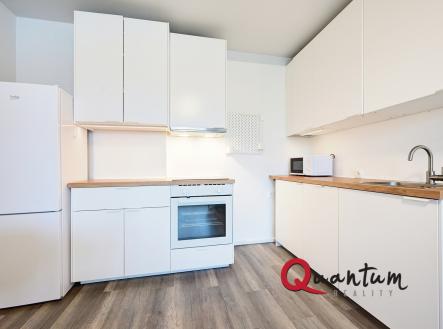 Pronájem bytu, 1+kk, 32 m²