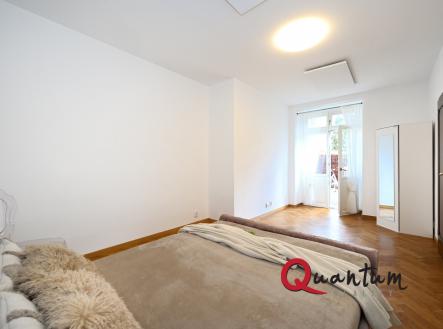 Pronájem bytu, 2+kk, 87 m²