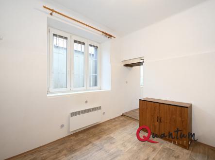 Pronájem komerčního objektu, sklad, 25 m²