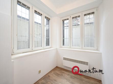 Pronájem komerčního objektu, sklad, 25 m²