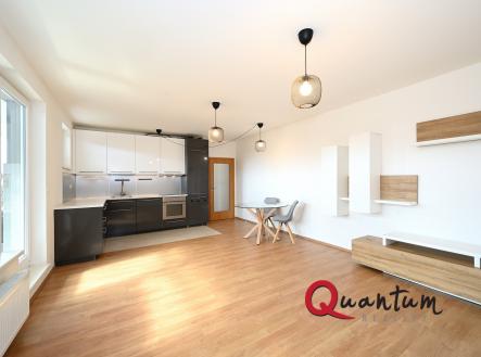 Pronájem bytu, 2+kk, 69 m²