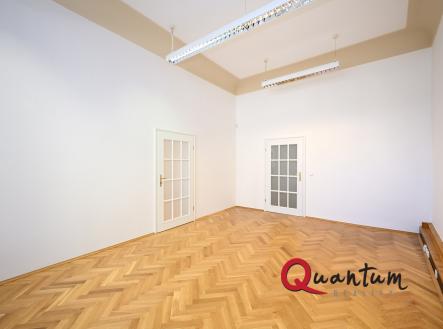 Pronájem kanceláře, 32 m²