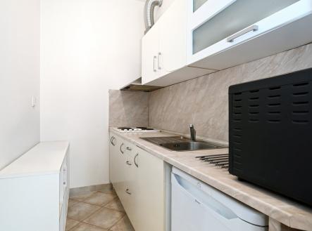 Pronájem bytu, 1+kk, 35 m²