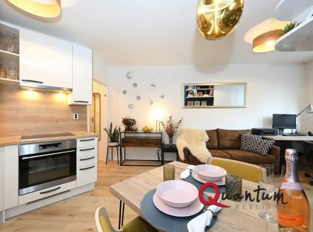 Pronájem bytu, 2+kk, 49 m²