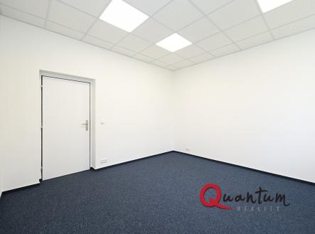 Pronájem kanceláře, 67 m²