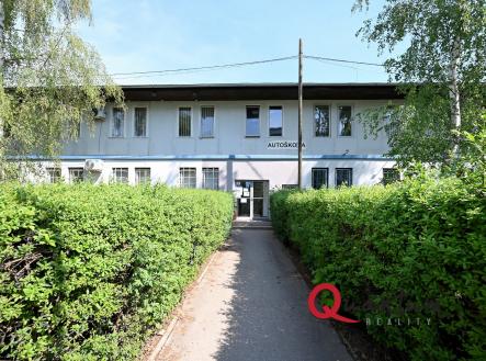 Pronájem kanceláře, 67 m²