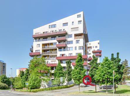 Pronájem bytu, 3+kk, 90 m²