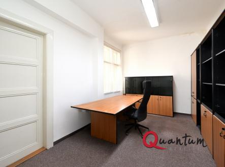 Pronájem kanceláře, 60 m²