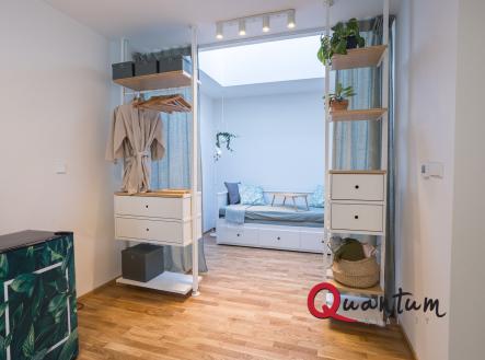 Pronájem bytu, 1+kk, 35 m²