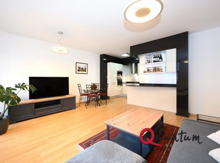 Pronájem bytu, 3+kk, 80 m²