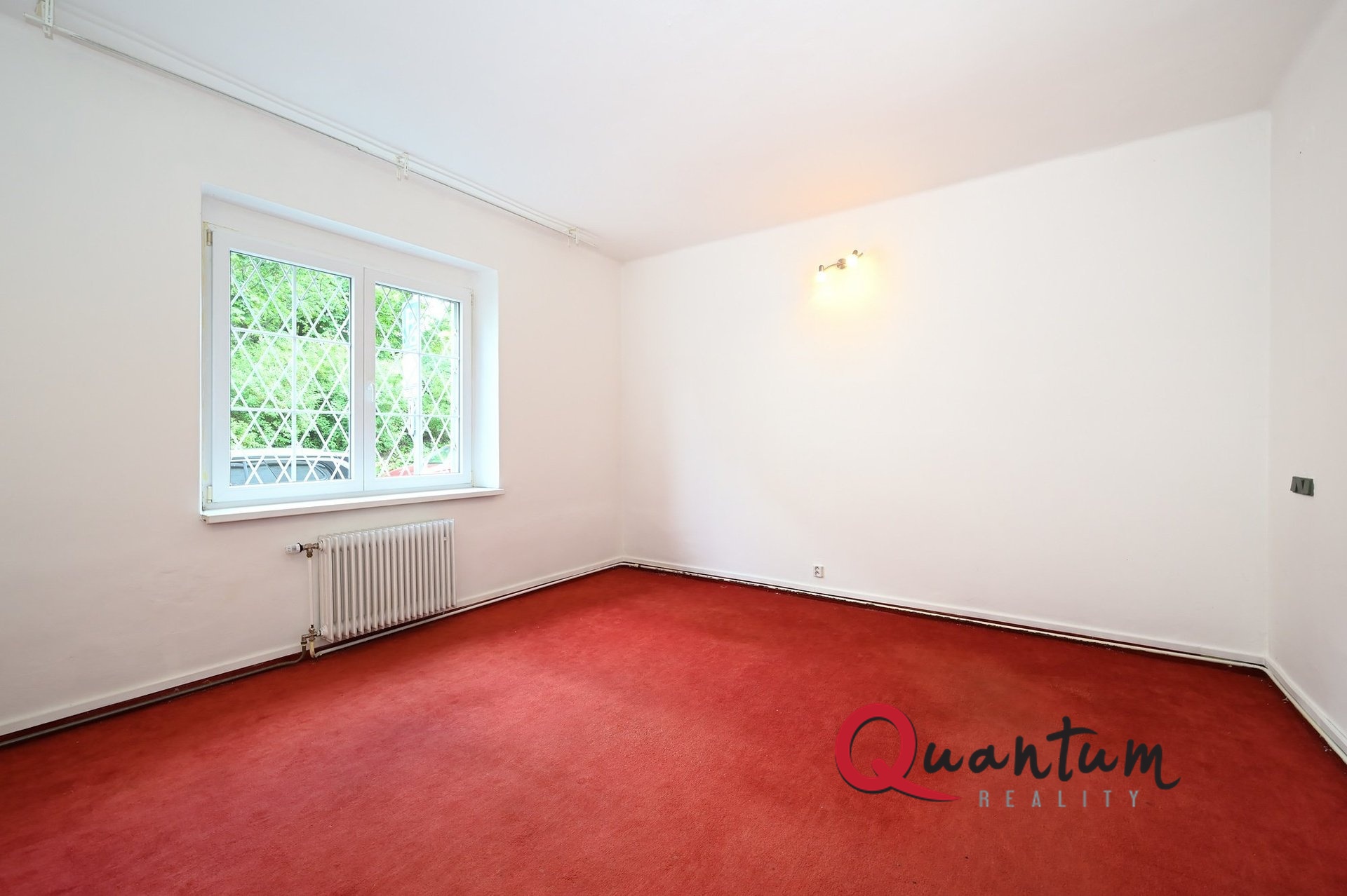 pronajem-obchodnich-prostor-45m2-pitkovicka-praha-10-strasnice-dsc-2376-00001-01-0f0752