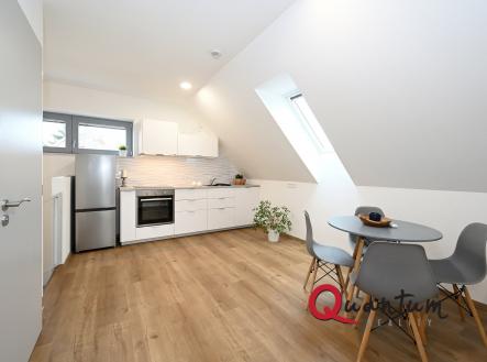 Pronájem domu/vily, 79 m²