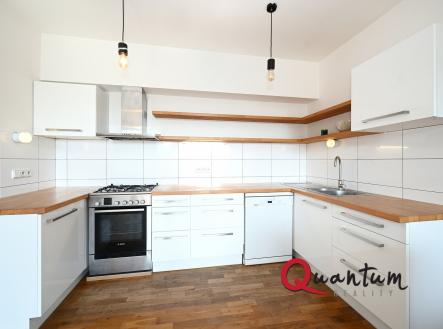 Pronájem bytu, 4+kk, 78 m²