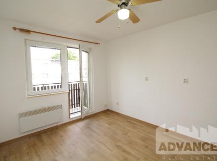 Pronájem bytu, 2+1, 42 m²