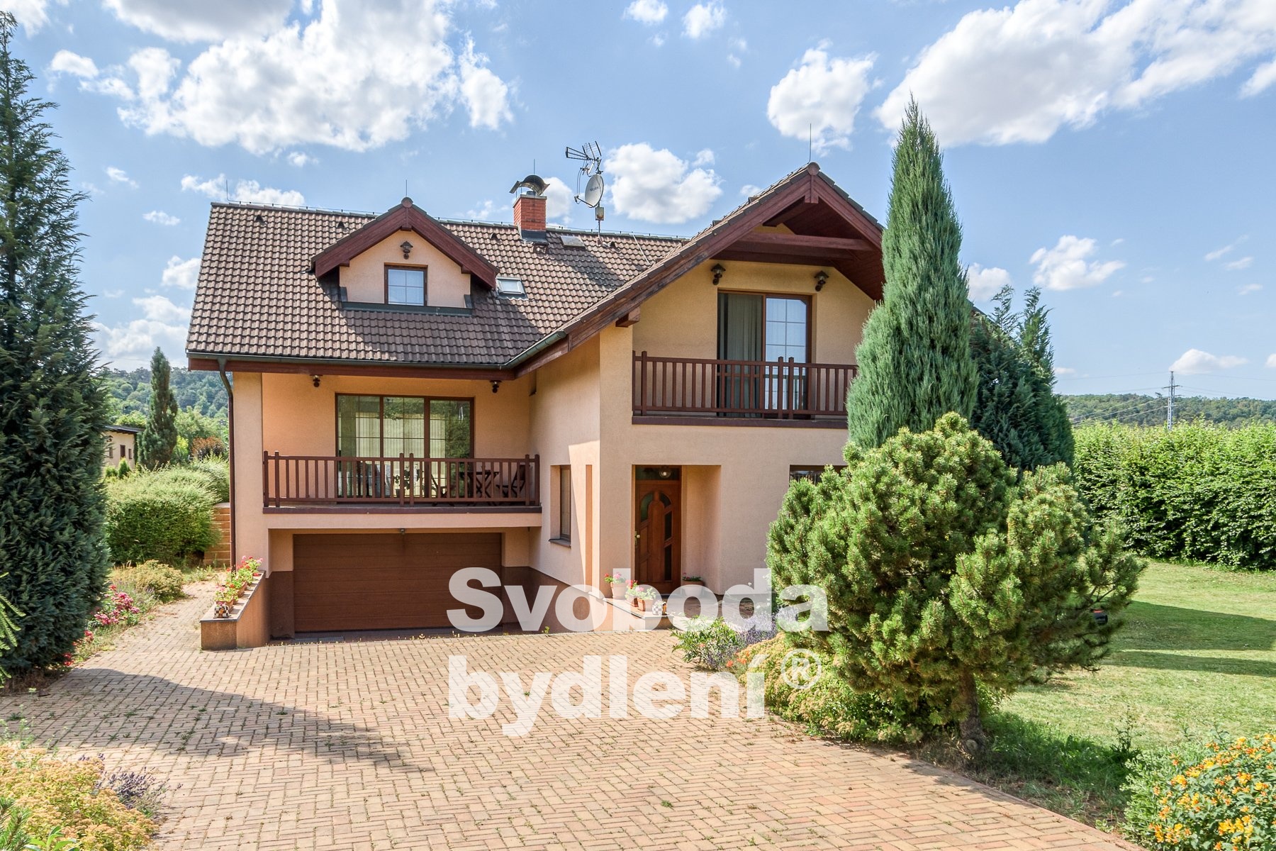 Pohled příjezd